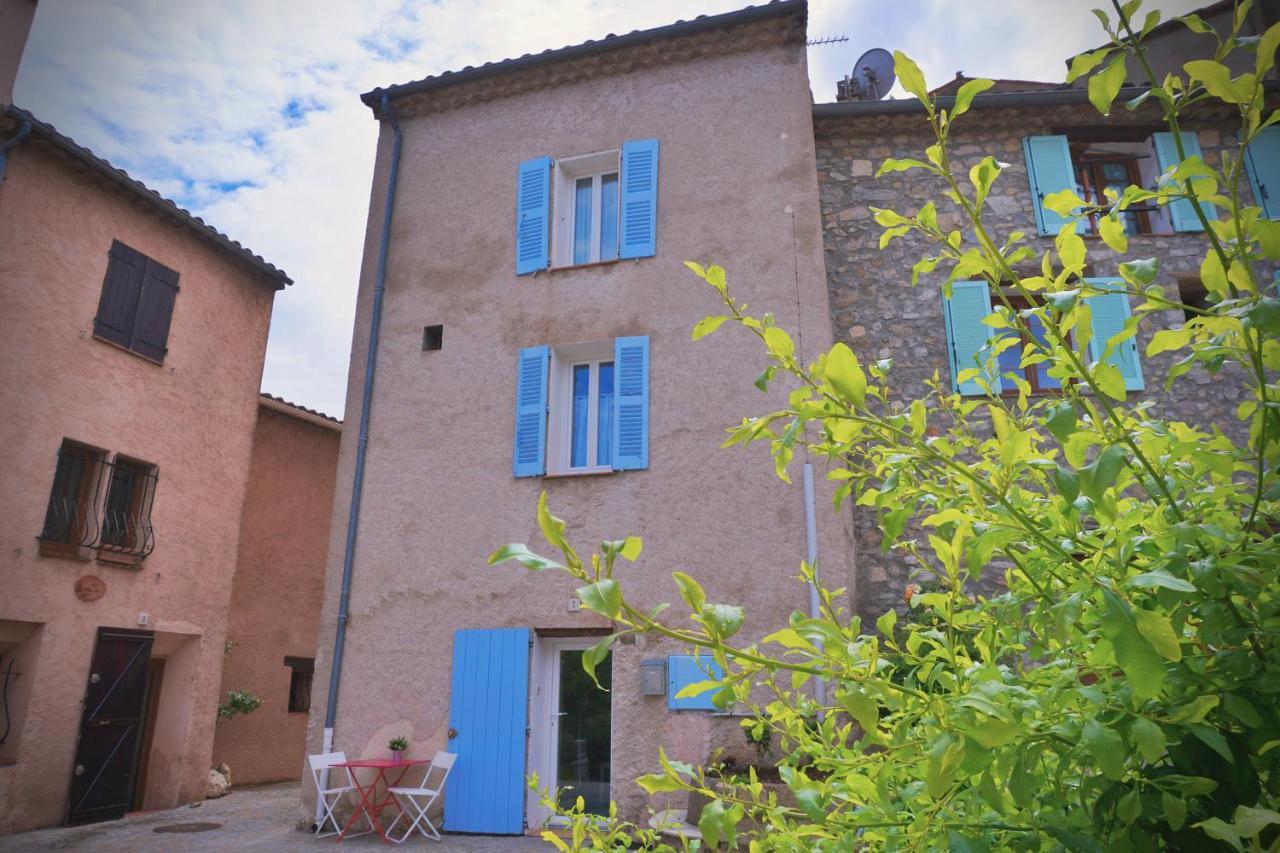 Maison De Village La Clemaline Figanieres Экстерьер фото
